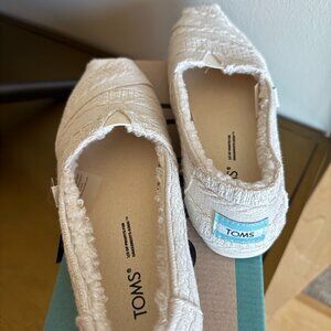 Toms Natural Cable Textured Woven/Faux Shearling - Size 5.5 NWT